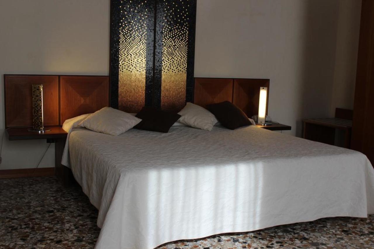 Domus Orsoni Bed and Breakfast Venetië Buitenkant foto